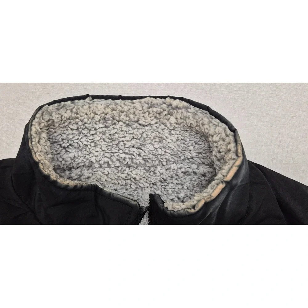 Magellan Outdoor‎ women's black/gray reversable vest LG fleece sides full zip